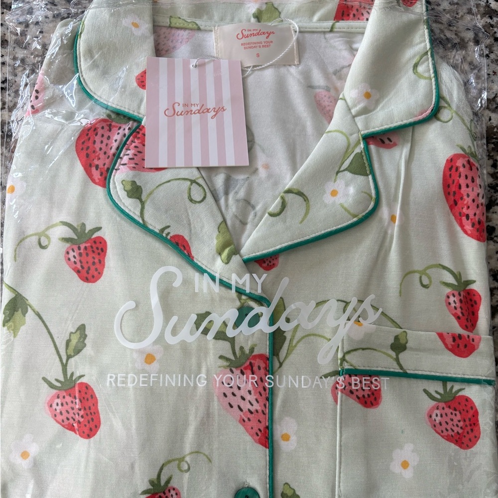 In My Sundays Strawberry Fields Pajamas small